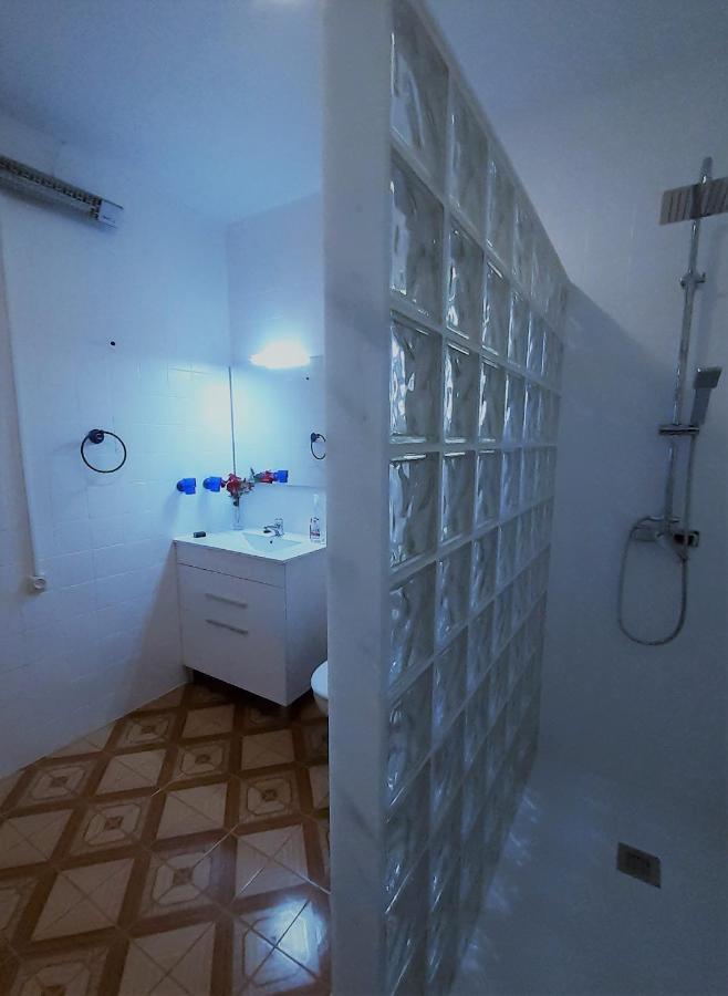 Pedralba Casa Loro Loco B&B المظهر الخارجي الصورة
